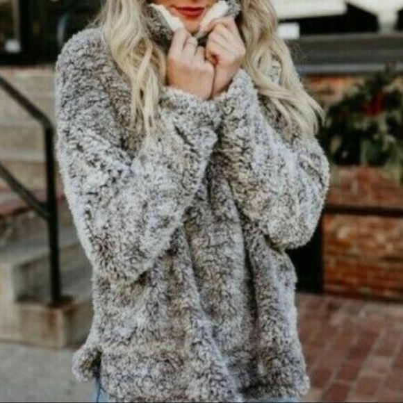 Softest Sherpa sweatshirt- 🍁🍁they’ve arrived 🍁 - Picture 4 of 5